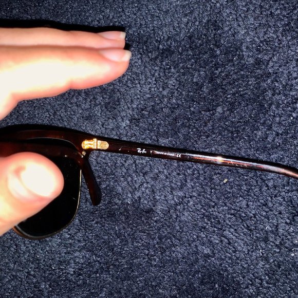 Ray-Ban Clubmaster Classic Tortoise Sunglasses - Picture 10 of 12